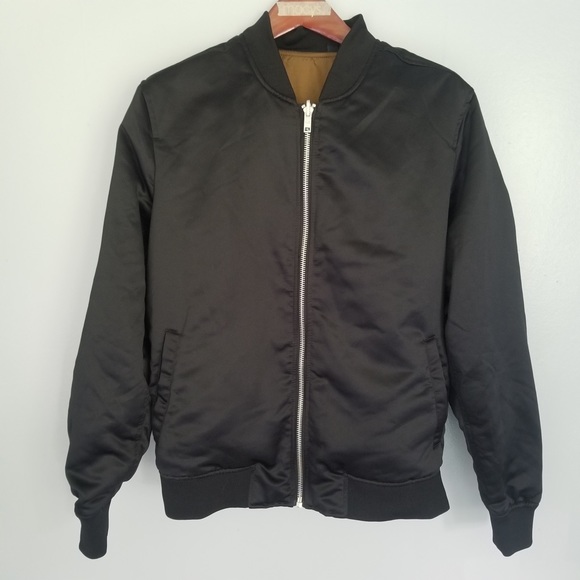 Reversible 2 in 1 Black & Gold Satin Bomber Jacket - Picture 4 of 8